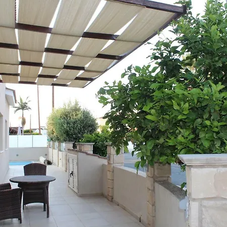 Vila Kristia Paphos