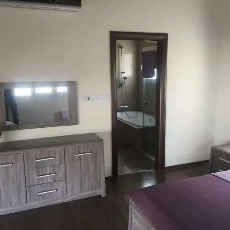 Vila Kristia *