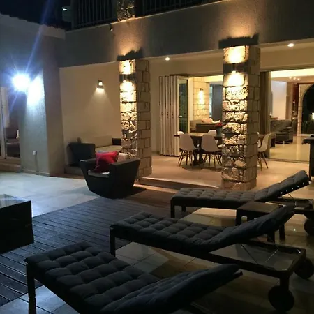 Vila Kristia *