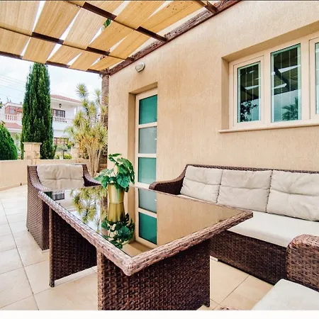 Kristia Villa *
