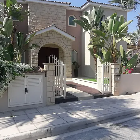 Kristia * Paphos