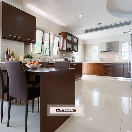 Villa Kristia